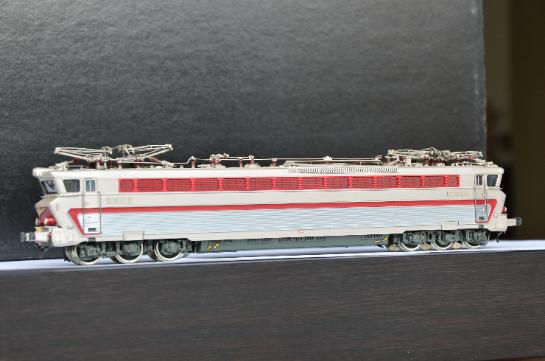 LOCOMOTIVE CC 40101 et ses 2 voitures TRANS EUROPE EXPRESS - JOUEF Réf 843 - Modélisme